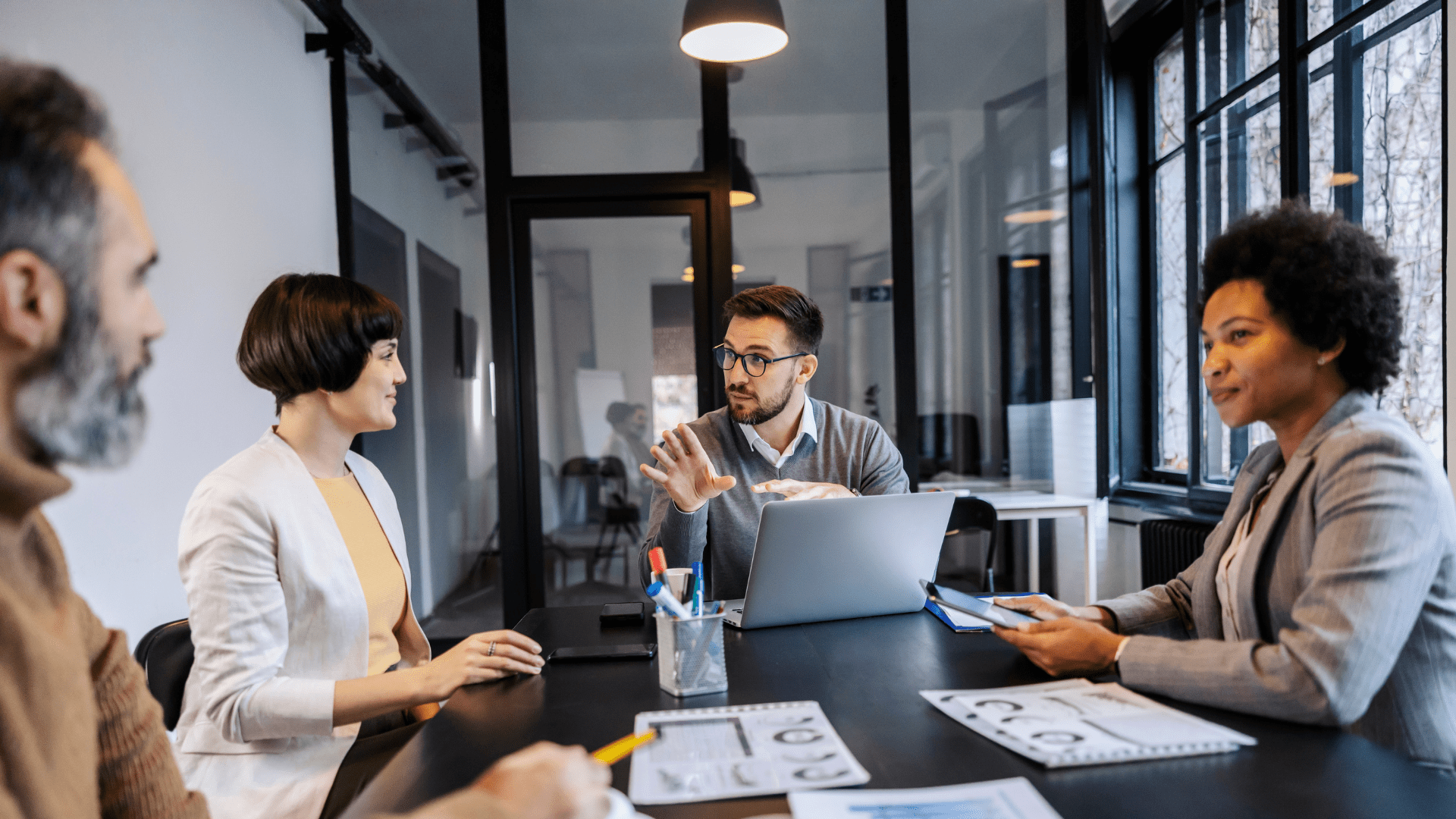 VueZora team collaborating